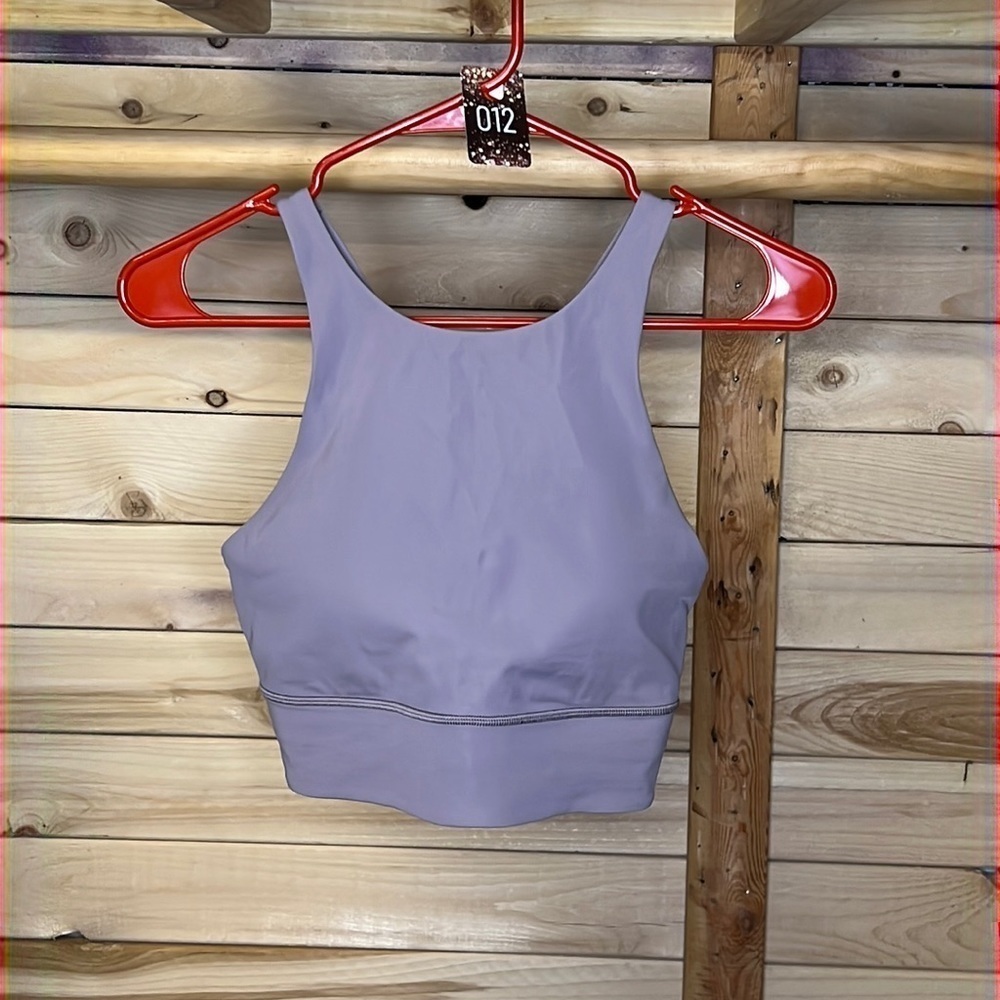 Lululemon high neck sports bra size 8